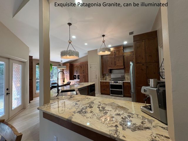 6965 Summit Drive, Navarre, FL 32566