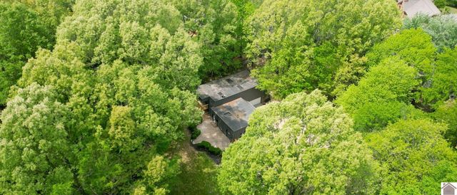 130 Garland Drive, Paducah, KY 42001