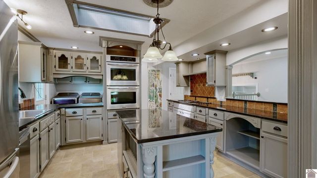 130 Garland Drive, Paducah, KY 42001