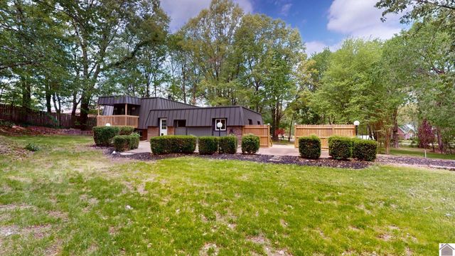 130 Garland Drive, Paducah, KY 42001