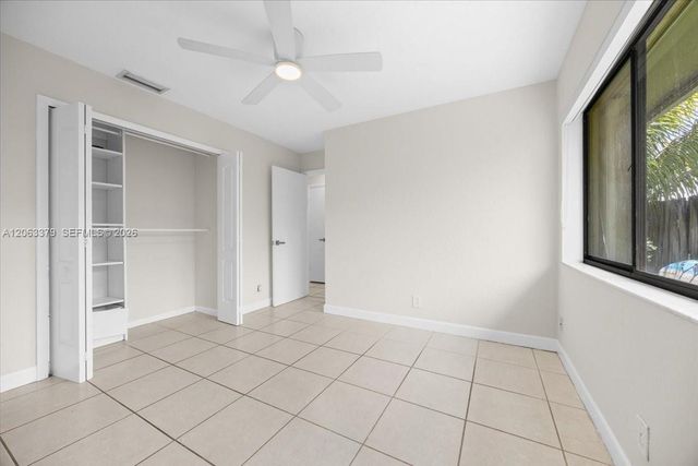 4201 W Sailboat Dr 1, Cooper City, FL 33026