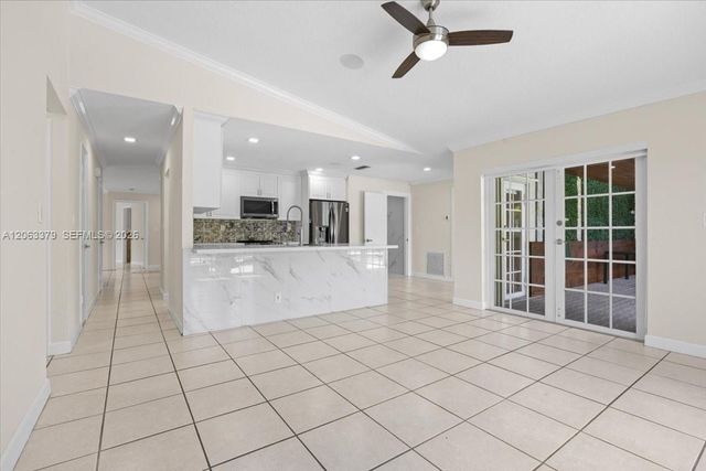4201 W Sailboat Dr 1, Cooper City, FL 33026