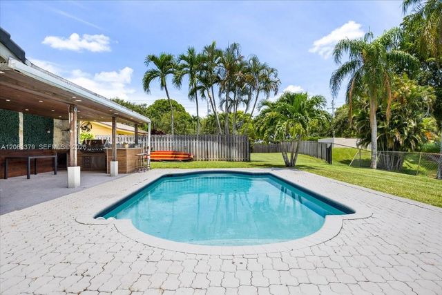 4201 W Sailboat Dr 1, Cooper City, FL 33026