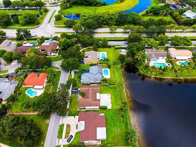 4201 W Sailboat Dr 1, Cooper City, FL 33026