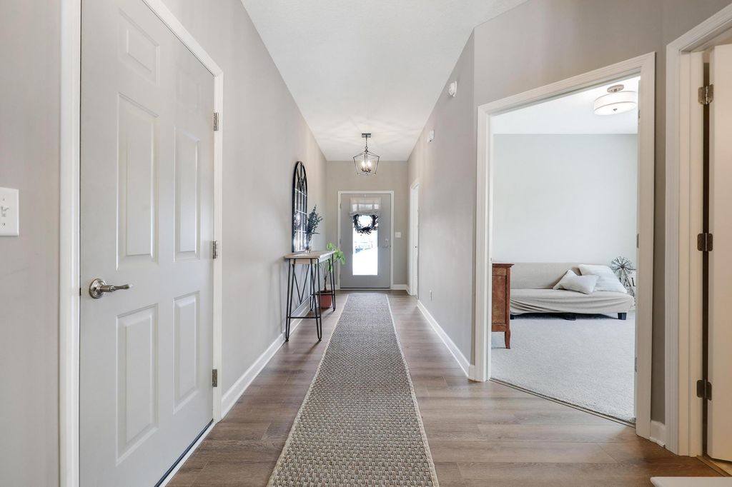 17753 Everest Avenue, Lakeville, MN 55044 — photo 2