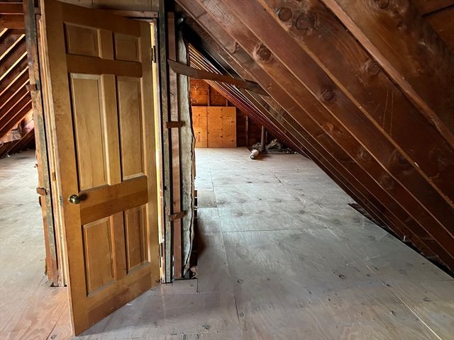 48 Mishawum Rd, Woburn, MA 01801