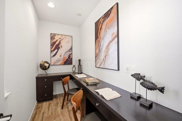 1530 Central Avenue, Hollister, CA 95023