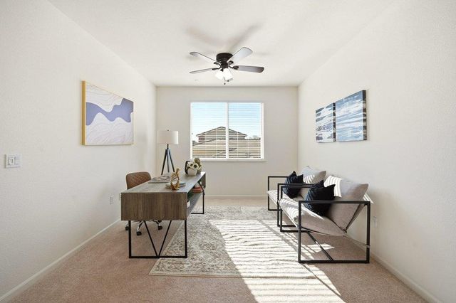 1530 Central Avenue, Hollister, CA 95023