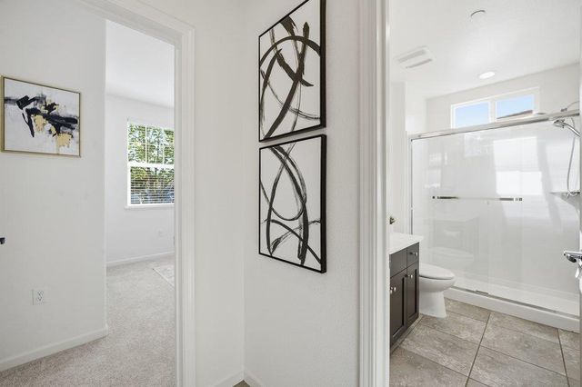 1530 Central Avenue, Hollister, CA 95023