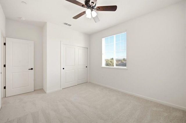 1530 Central Avenue, Hollister, CA 95023