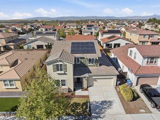 1530 Central Avenue, Hollister, CA 95023