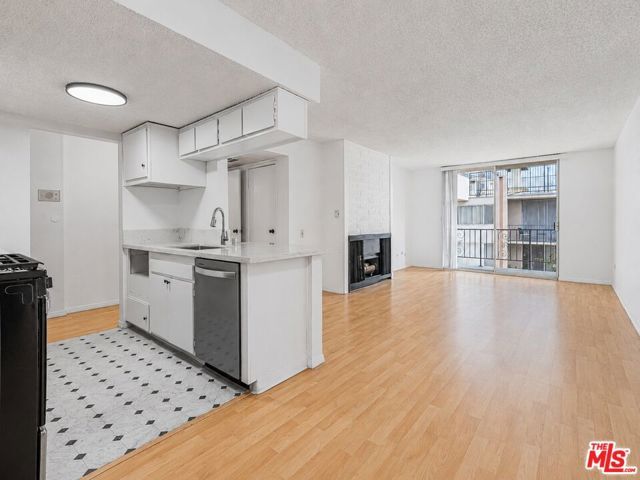 421 S La Fayette Park Place 711, Los Angeles, CA 90057