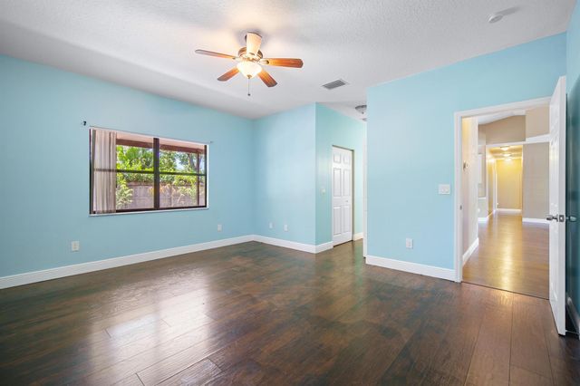 116 Churchill Drive, Royal Palm Beach, FL 33411