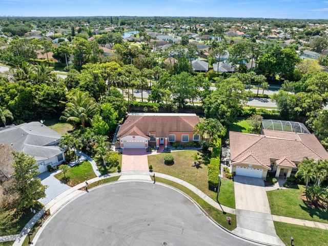 116 Churchill Drive, Royal Palm Beach, FL 33411