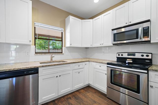 116 Churchill Drive, Royal Palm Beach, FL 33411
