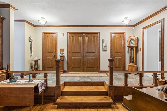 9409 SILVER LAKE Drive, Oklahoma City, OK 73162