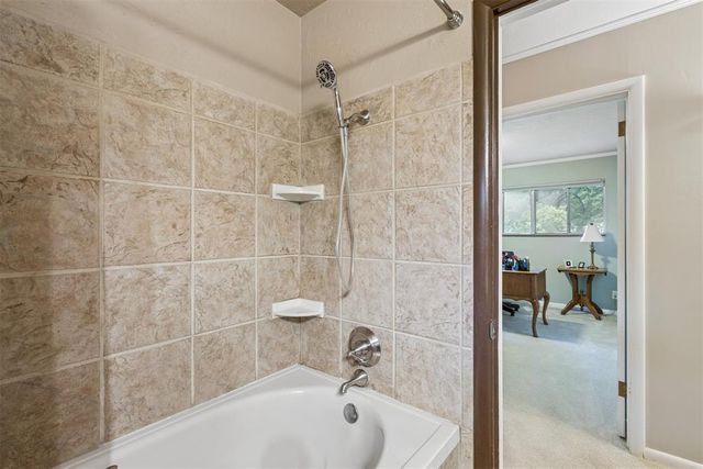 9409 SILVER LAKE Drive, Oklahoma City, OK 73162