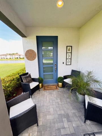 8780 Antarus Drive, Lake Worth, FL 33467