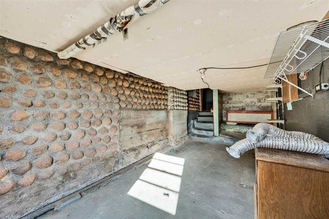 55 E Boundary Rd, Medicine Park, OK 73557