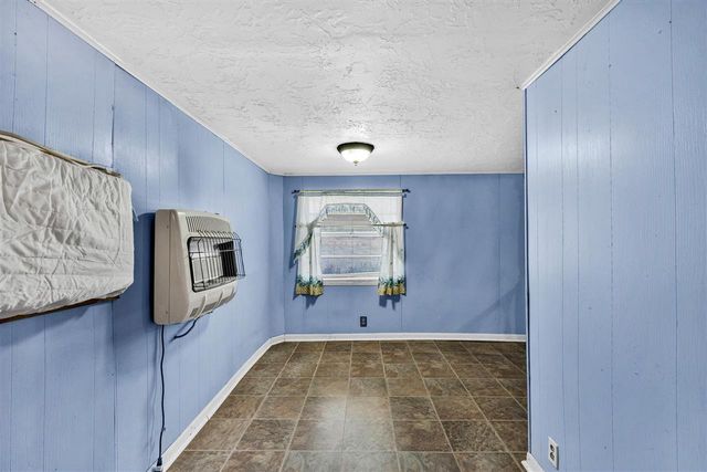 55 E Boundary Rd, Medicine Park, OK 73557