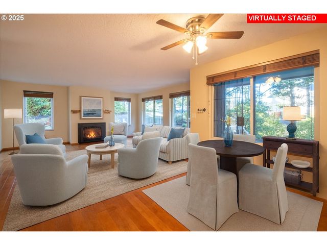 5740 PALISADES Dr, Lincoln City, OR 97367