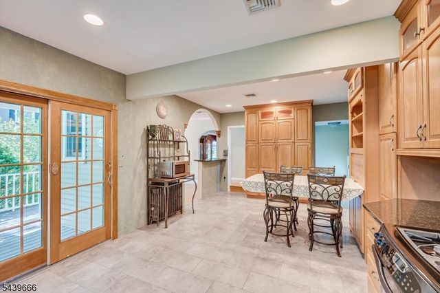 844 Milton Blvd, Rahway City, NJ 07065