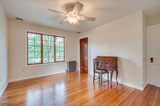 844 Milton Blvd, Rahway City, NJ 07065