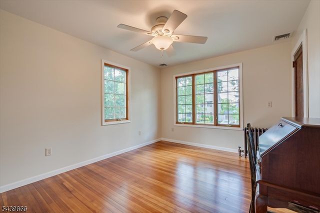 844 Milton Blvd, Rahway City, NJ 07065