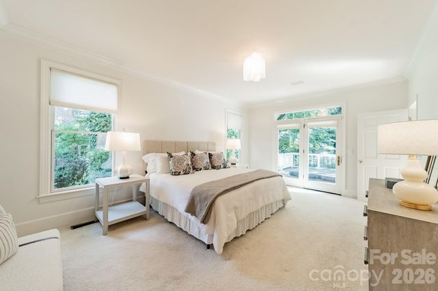 304 S Canterbury Road, Charlotte, NC 28211
