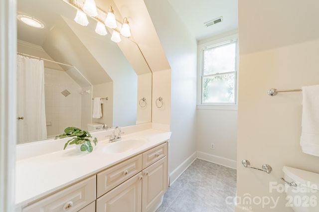 304 S Canterbury Road, Charlotte, NC 28211
