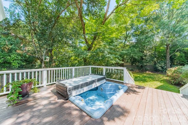 304 S Canterbury Road, Charlotte, NC 28211