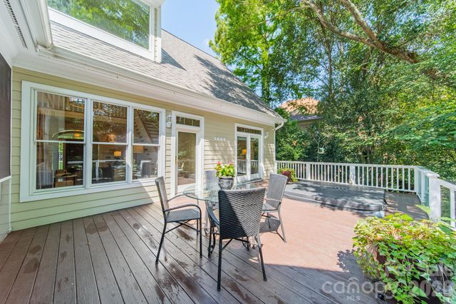 304 S Canterbury Road, Charlotte, NC 28211