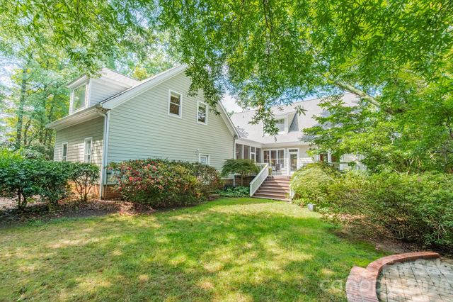 304 S Canterbury Road, Charlotte, NC 28211