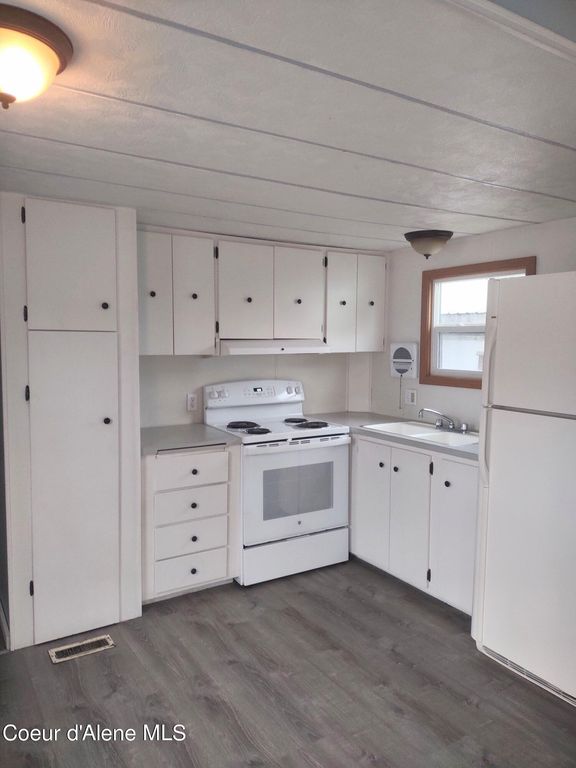 6677 Kaniksu Street Space E5, Bonners Ferry, ID 83805 photo 3