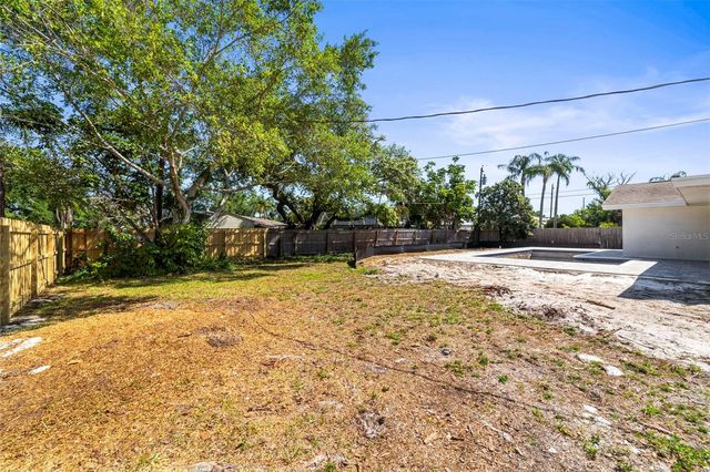 13397 86TH AVENUE, Seminole, FL 33776