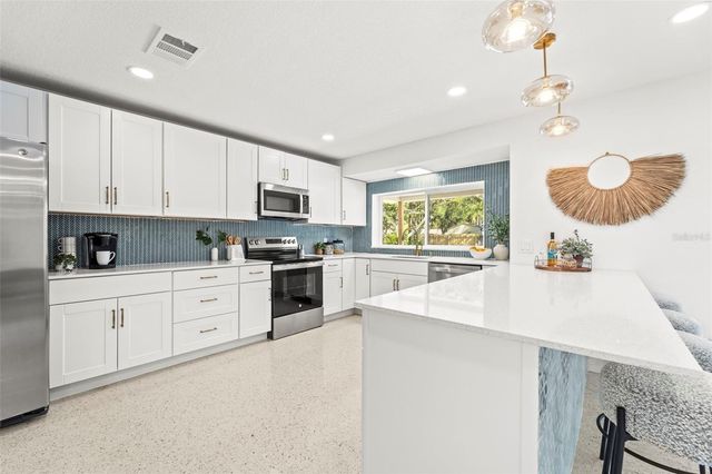 13397 86TH AVENUE, Seminole, FL 33776