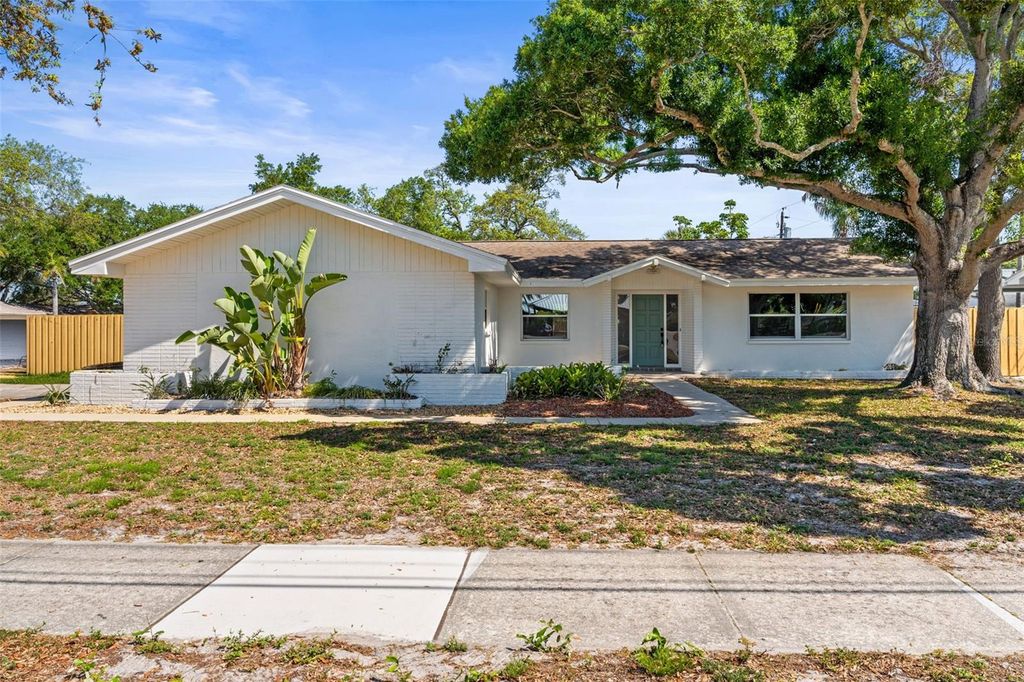 13397 86TH AVENUE, Seminole, FL 33776