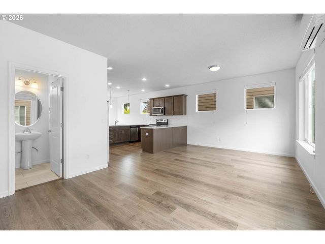 16653 Sw BLANTON St, Beaverton, OR 97078