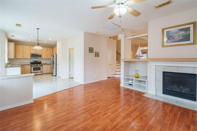 2 Mystic Glade Court, Spring, TX 77382