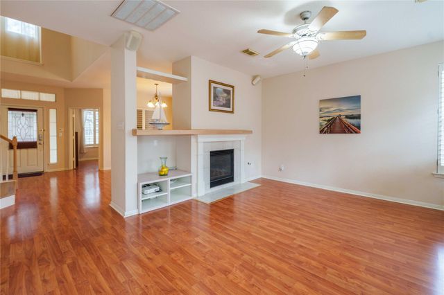 2 Mystic Glade Court, Spring, TX 77382