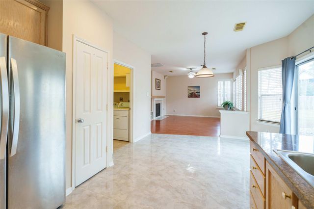 2 Mystic Glade Court, Spring, TX 77382