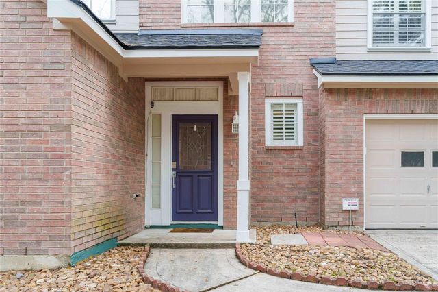 2 Mystic Glade Court, Spring, TX 77382