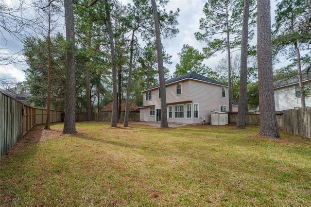 2 Mystic Glade Court, Spring, TX 77382