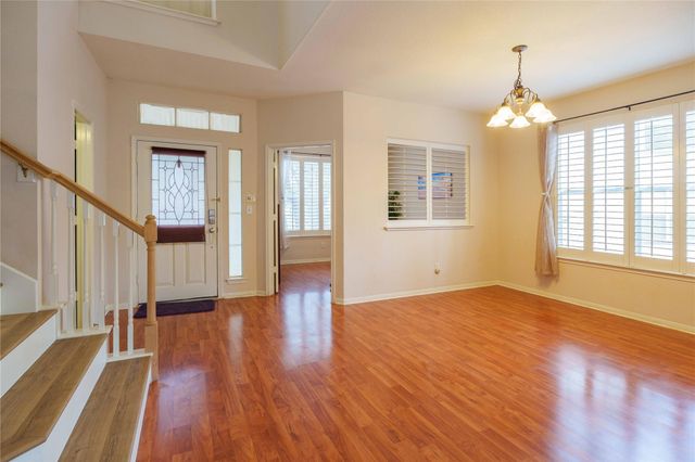 2 Mystic Glade Court, Spring, TX 77382