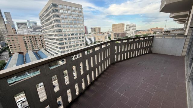 2016 Main Street 1113, Houston, TX 77002