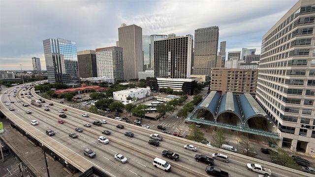 2016 Main Street 1113, Houston, TX 77002