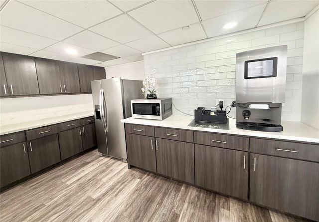 2016 Main Street 1113, Houston, TX 77002