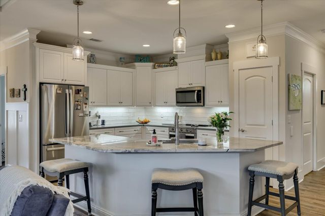 205 Canal Court, Mc Cormick, SC 29835