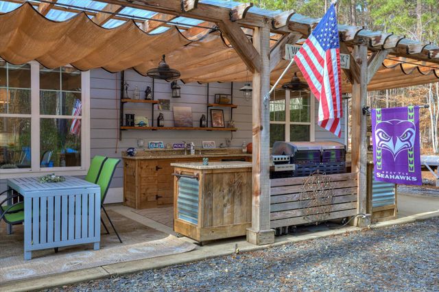 205 Canal Court, Mc Cormick, SC 29835