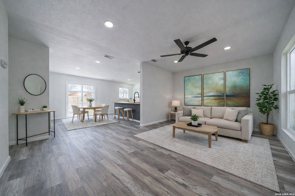 7022 Brownleaf, San Antonio, TX 78227